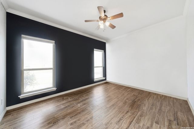 152 CIRCLE SIX DR, La Vernia, TX 78121