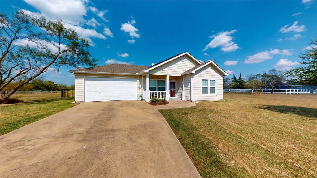 15506 Saddle Ridge Circle, Terrell, TX 75160