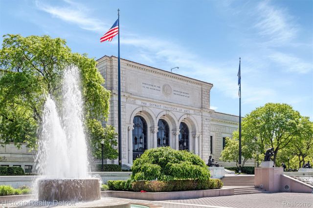 1300 E Lafayette 1008, Detroit, MI 48207