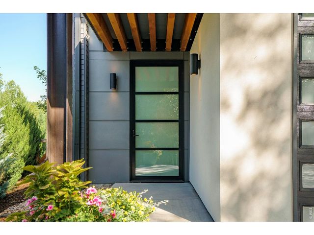 2885 Island Dr, Boulder, CO 80301