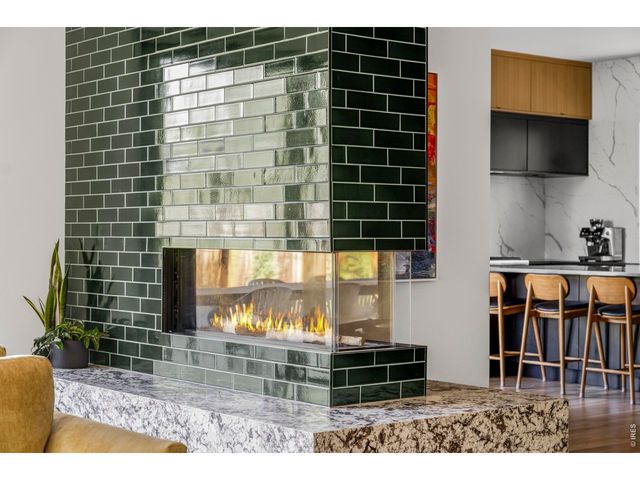 2885 Island Dr, Boulder, CO 80301