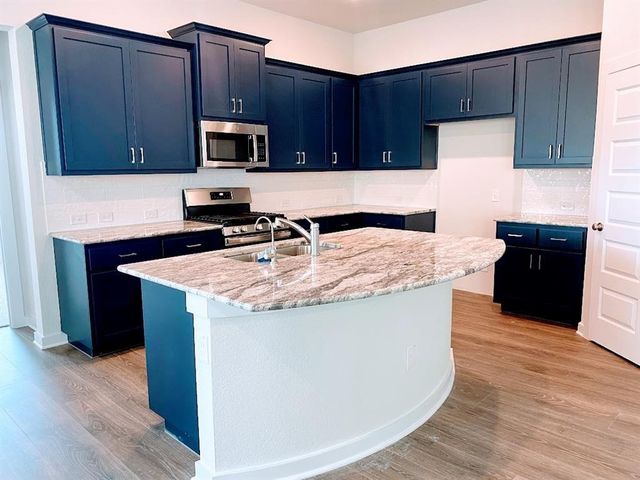 233 William Moon WAY, San Marcos, TX 78666