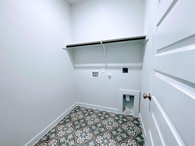 233 William Moon WAY, San Marcos, TX 78666
