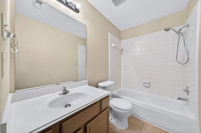 2530 Chestnut Mills Road, Houston, TX 77067