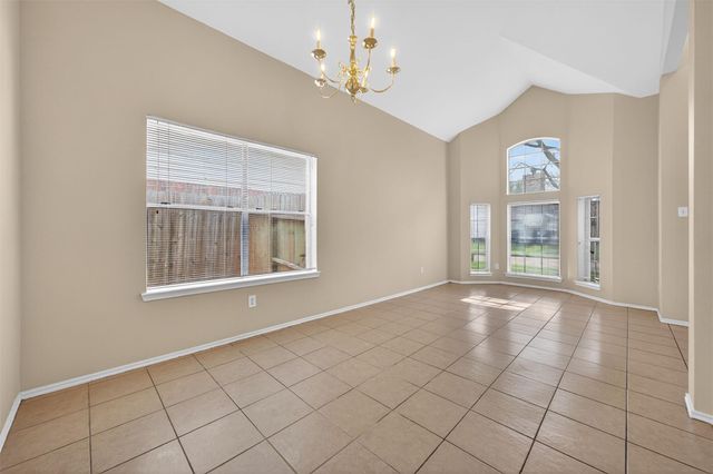 2530 Chestnut Mills Road, Houston, TX 77067