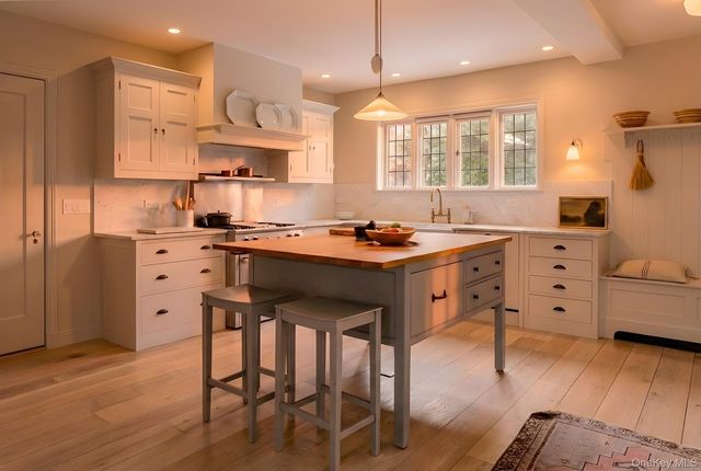 4 Laurel Avenue, Mount Vernon, NY 10552