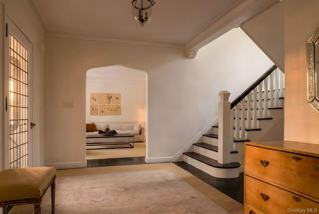 4 Laurel Avenue, Mount Vernon, NY 10552