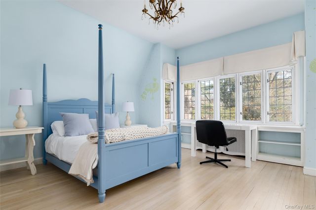 4 Laurel Avenue, Mount Vernon, NY 10552