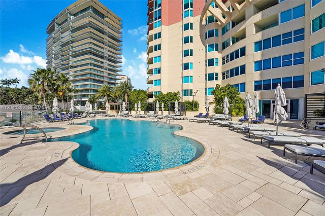 300 S Pointe Dr 405, Miami Beach, FL 33139
