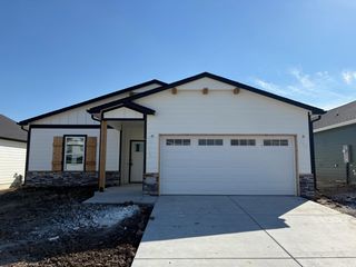 9503 E Hurst St, Wichita, KS 67210