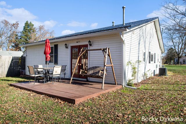 5738 Mount Vernon Avenue, Portage, MI 49024