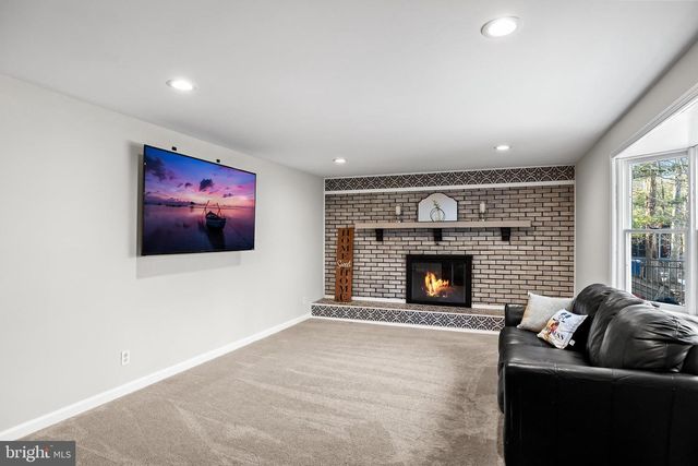 506 FAIRVIEW RD, Medford, NJ 08055