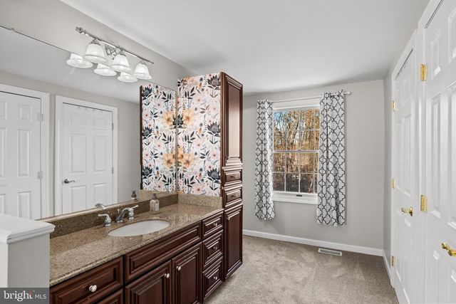 506 FAIRVIEW RD, Medford, NJ 08055