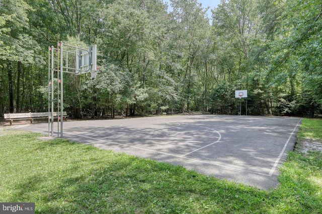 506 FAIRVIEW RD, Medford, NJ 08055