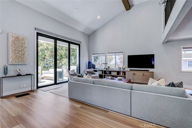 527 Avenue C, Redondo Beach, CA 90277