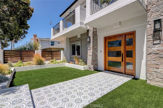 527 Avenue C, Redondo Beach, CA 90277