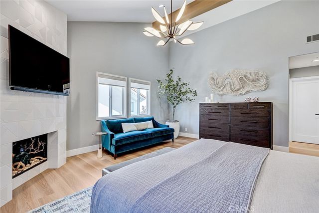 527 Avenue C, Redondo Beach, CA 90277