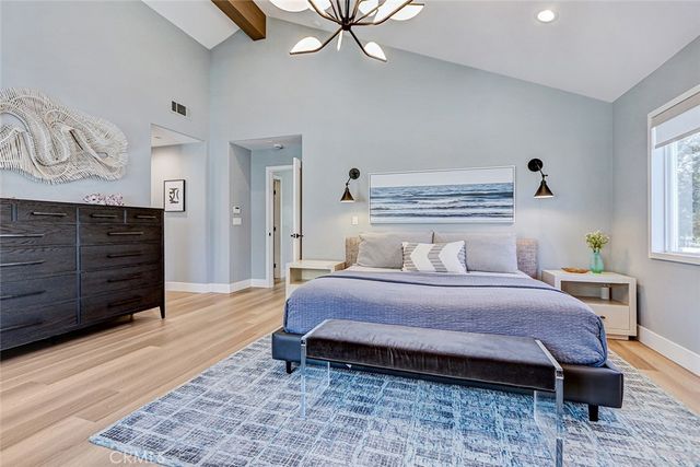 527 Avenue C, Redondo Beach, CA 90277