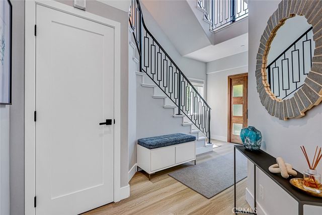 527 Avenue C, Redondo Beach, CA 90277