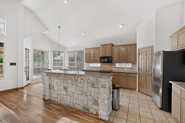 3832 Oxbow Creek Lane, Plano, TX 75074