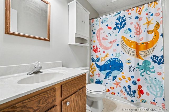 3317 Saddlewood Court, New Albany, IN 47150