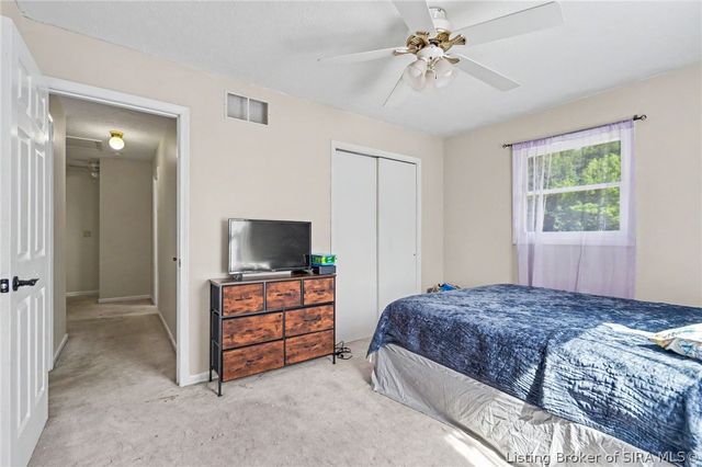 3317 Saddlewood Court, New Albany, IN 47150
