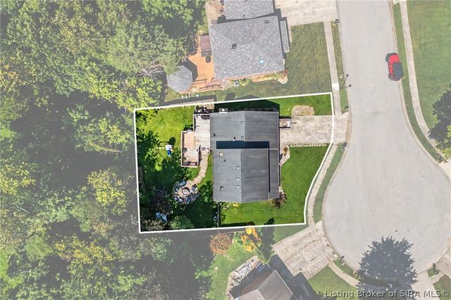 3317 Saddlewood Court, New Albany, IN 47150