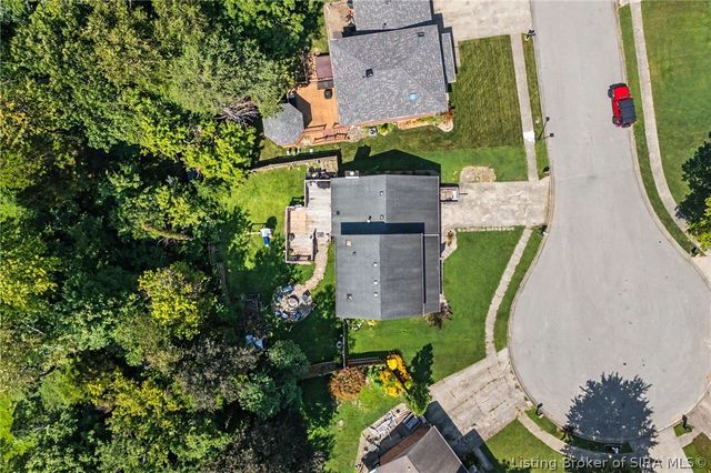 3317 Saddlewood Court, New Albany, IN 47150