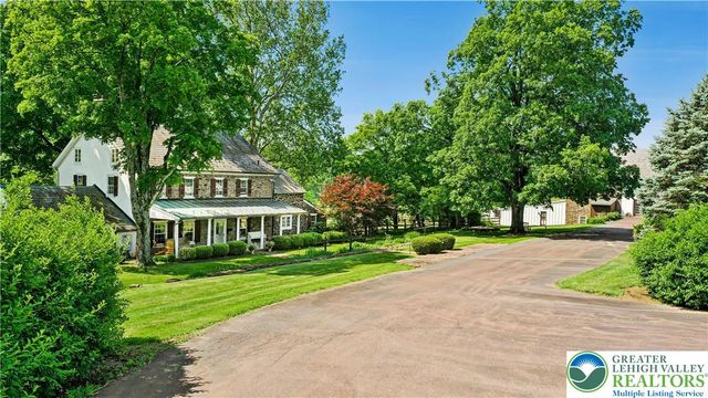 1720 Molasses, Springfield Twp, PA 18951