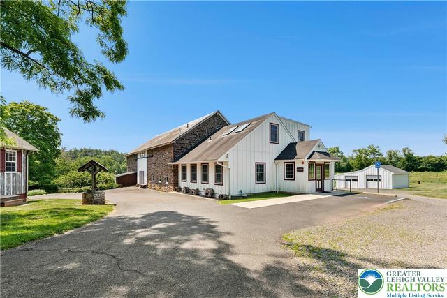 1720 Molasses, Springfield Twp, PA 18951