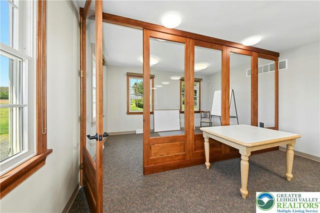 1720 Molasses, Springfield Twp, PA 18951