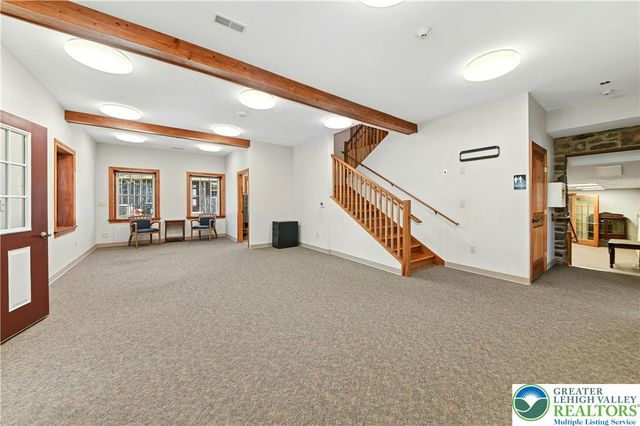 1720 Molasses, Springfield Twp, PA 18951