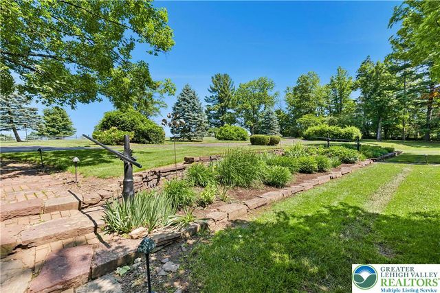 1720 Molasses, Springfield Twp, PA 18951