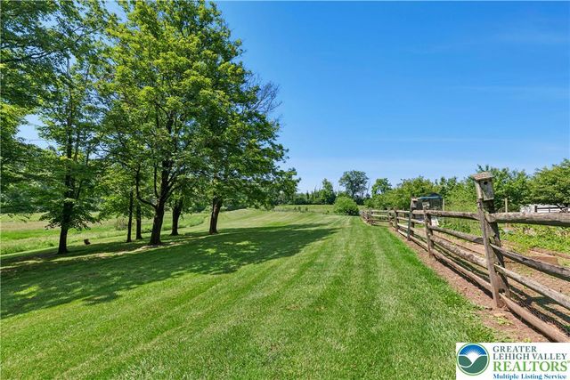 1720 Molasses, Springfield Twp, PA 18951