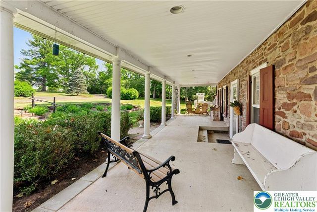 1720 Molasses, Springfield Twp, PA 18951