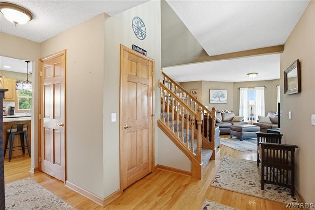4687 John Michael, Hamburg, NY 14075