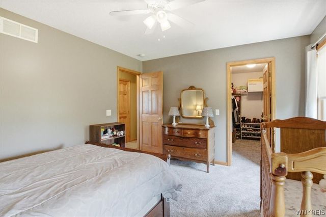 4687 John Michael, Hamburg, NY 14075
