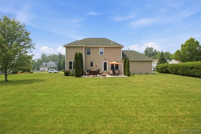 4687 John Michael, Hamburg, NY 14075