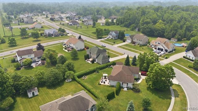 4687 John Michael, Hamburg, NY 14075
