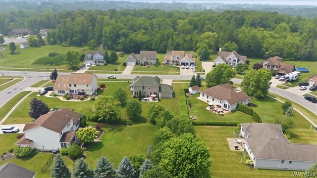 4687 John Michael, Hamburg, NY 14075