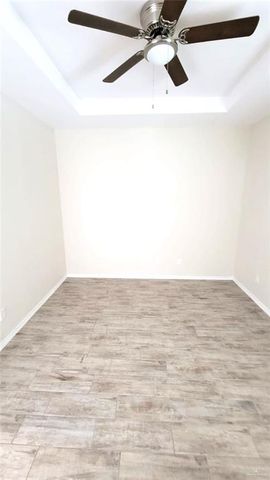 5001 N Hiawatha Drive 4, Pharr, TX 78577