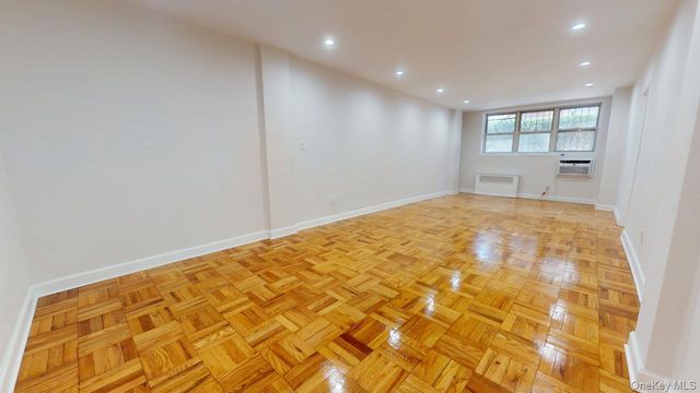 66-15 Thornton Place L4, Rego Park, NY 11374