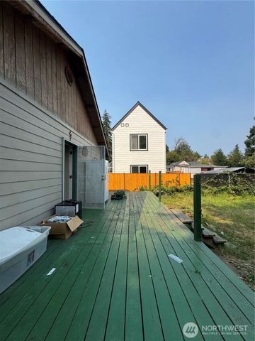 5712 S Augusta Street, Seattle, WA 98178