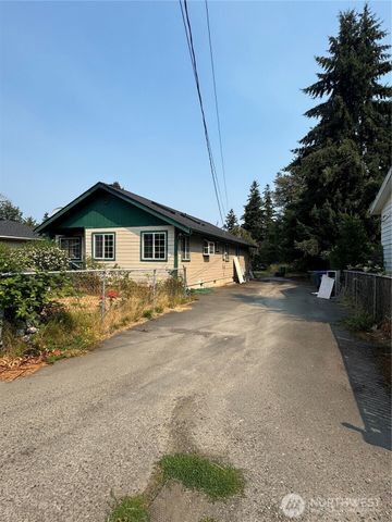 5712 S Augusta Street, Seattle, WA 98178