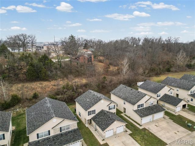 712 Woodside Creek Drive, Festus, MO 63028