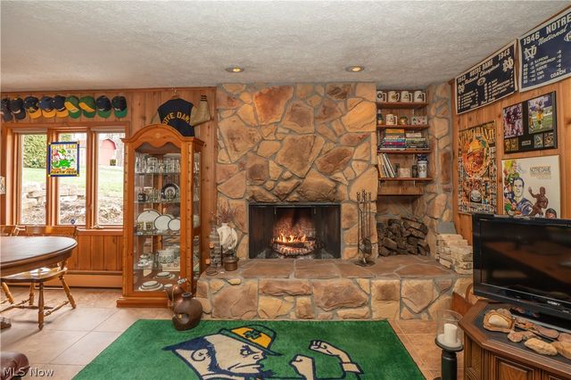 7416 Woodcrest Avenue NE, Canton, OH 44721