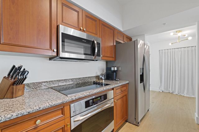 347 N New River Drive 301, Fort Lauderdale, FL 33301