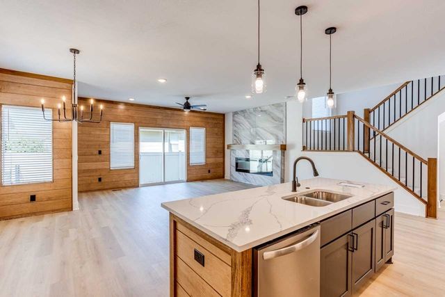 8547 W 37TH ST N, Wichita, KS 67205