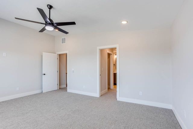 8547 W 37TH ST N, Wichita, KS 67205