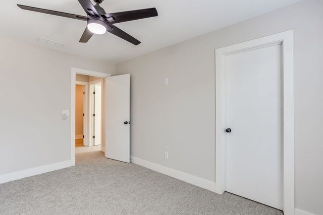 8547 W 37TH ST N, Wichita, KS 67205